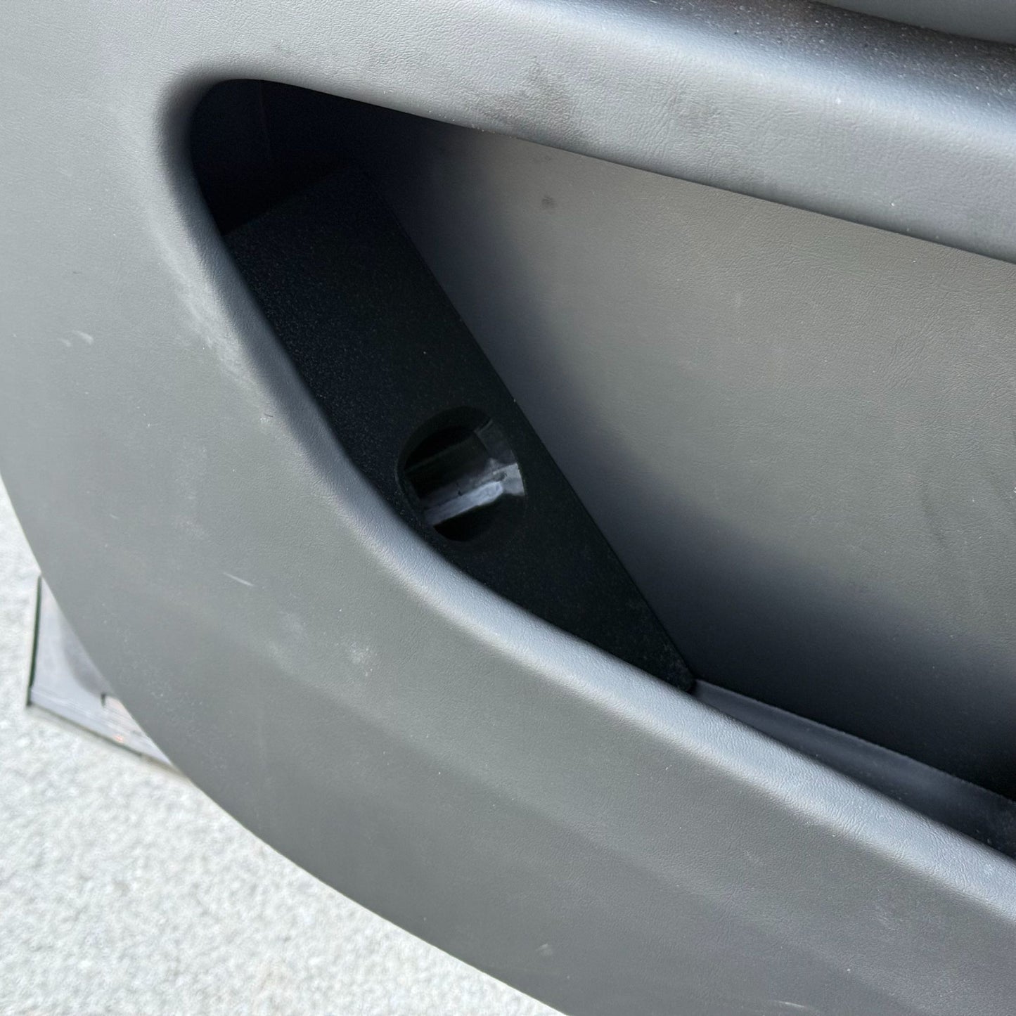 Door Dock for Tesla/J1772 Adapter (Model X)