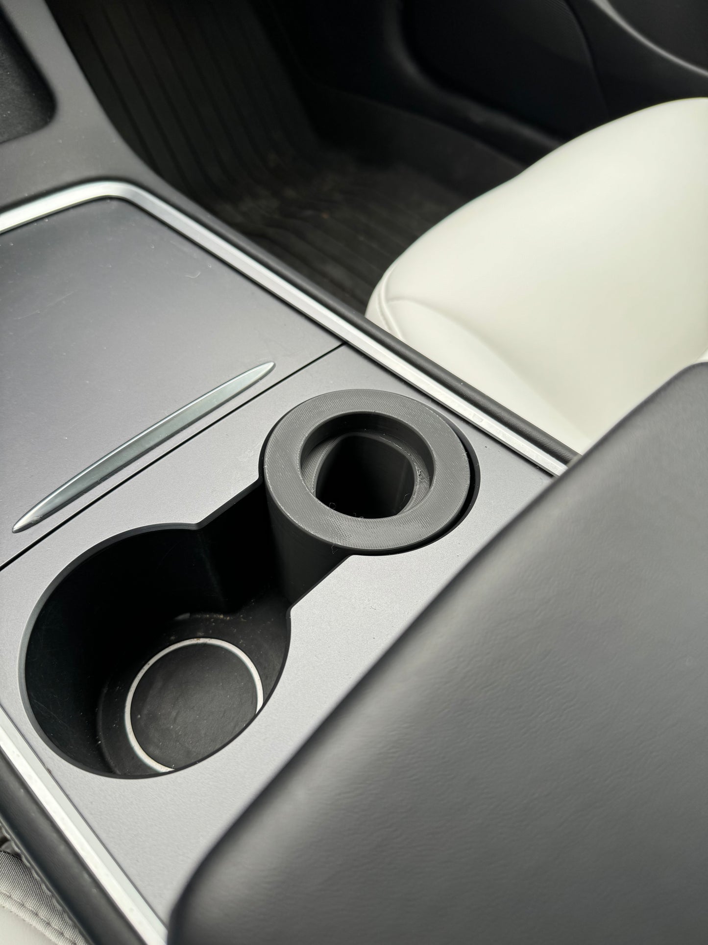 Cupholder Holster for Tesla/J1772 Adapter (Model 3)